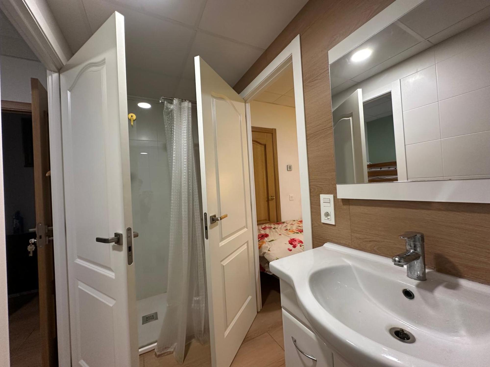Mirador 2 Del Mercado Central - Habitacion Con Bano Privado En El Centro De La Ciudad Vella Valencia Kültér fotó